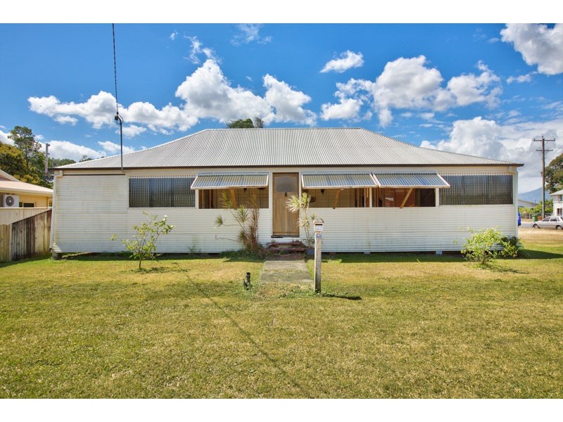 2 Davids Street, Gordonvale QLD 4865