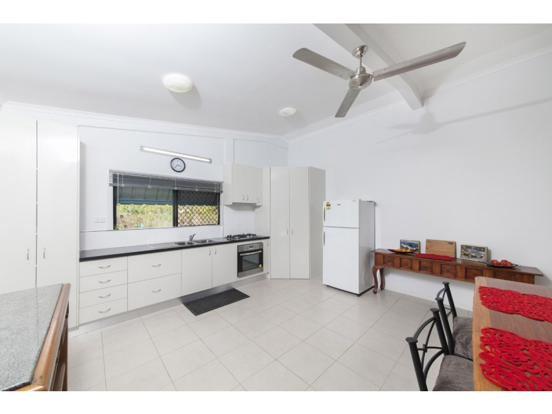 88B Giffin Road, White Rock QLD 4868