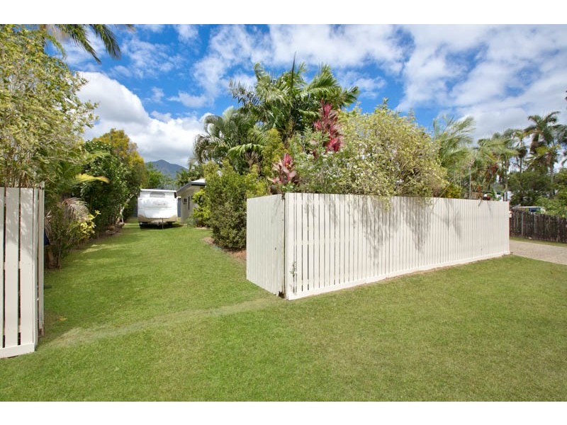 17 Massey Street, Edmonton QLD 4869