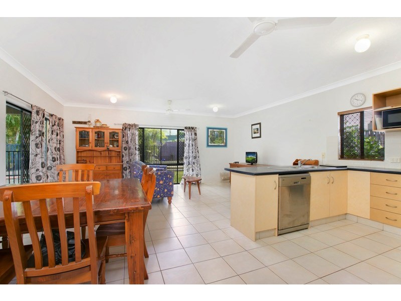 17 Massey Street, Edmonton QLD 4869