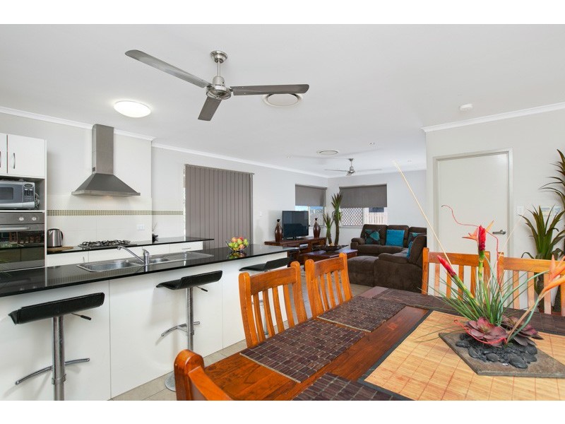 9 Mallory Close, Edmonton QLD 4869