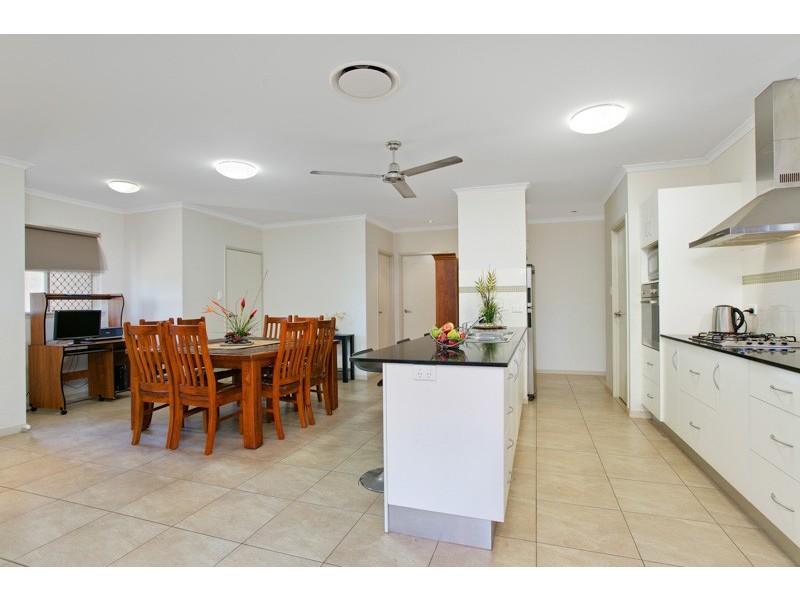 9 Mallory Close, Edmonton QLD 4869