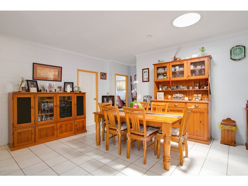 43 Bi-Centennial Road, Bentley Park QLD 4869