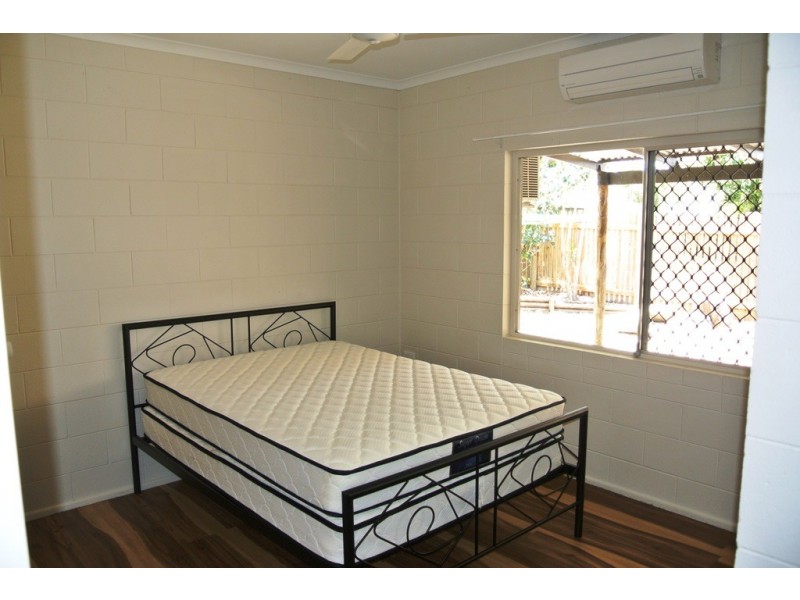 7 Vianen Close, Bentley Park QLD 4869