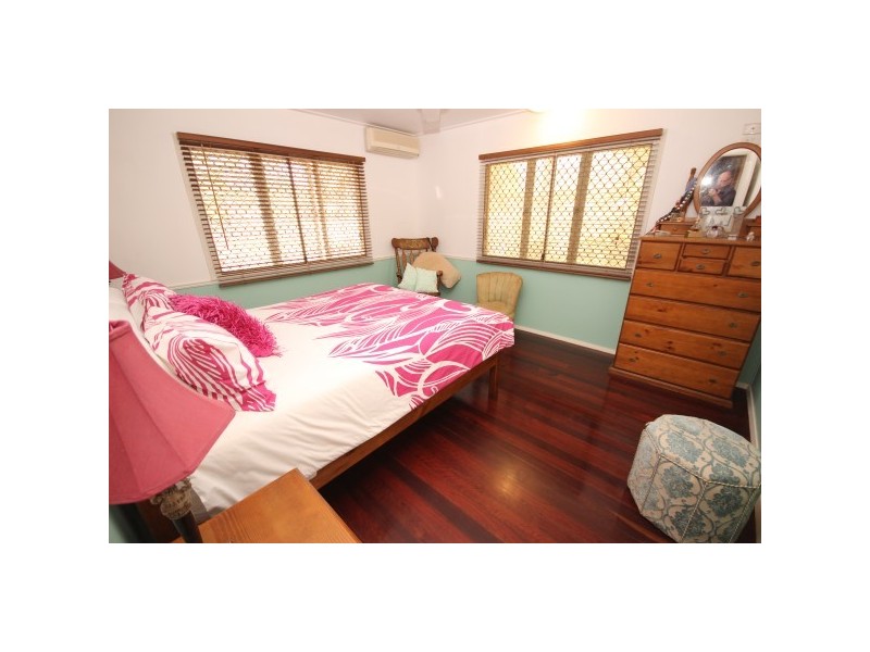 52 Barr Street, Edmonton QLD 4869