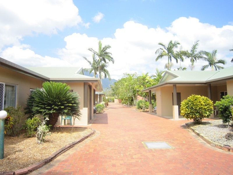 18/23 Armstrong, Edmonton QLD 4869