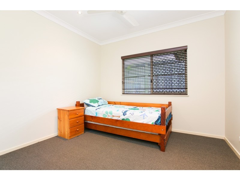 6 Anniebuka Close, Bentley Park QLD 4869