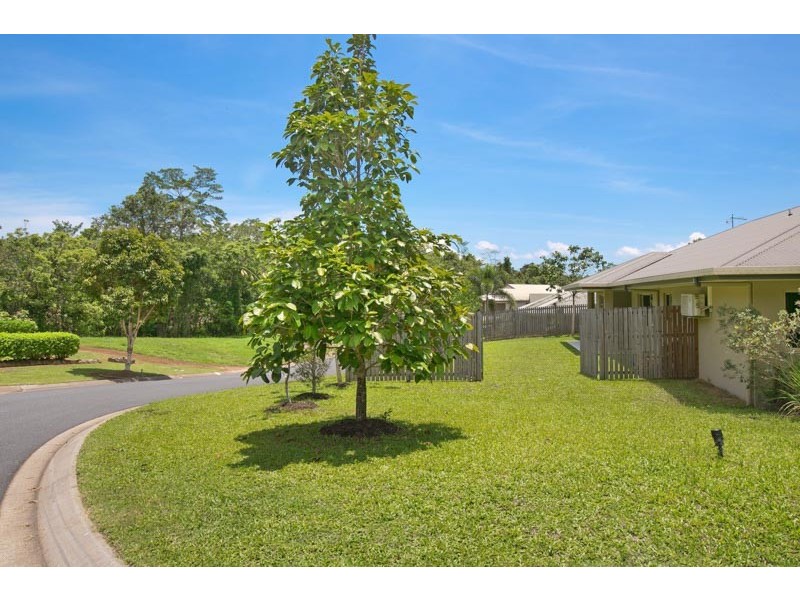 6 Anniebuka Close, Bentley Park QLD 4869