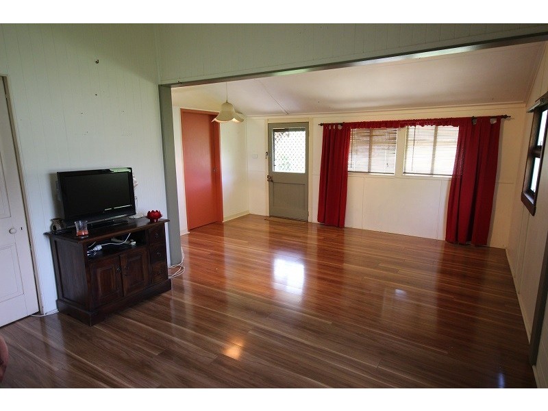 54 Sheppards Street, Gordonvale QLD 4865