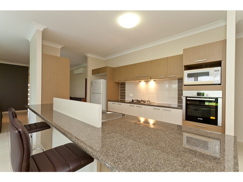 38 Cadell Street, Bentley Park QLD 4869