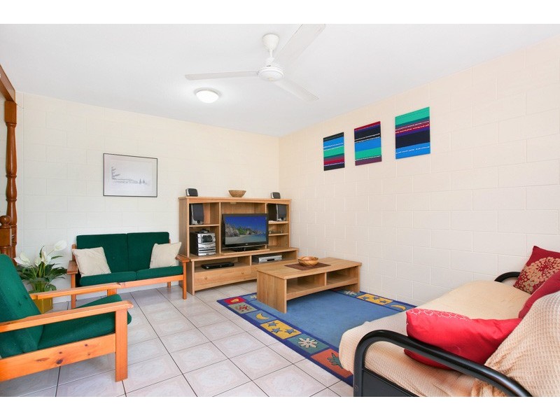 1/38-44 Boland Street, Westcourt QLD 4870