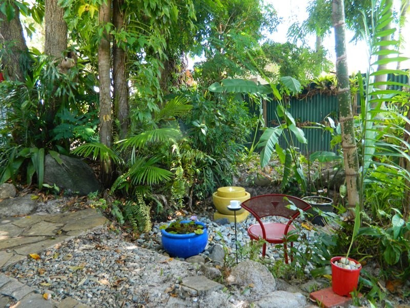26 Miles Street, Manoora QLD 4870