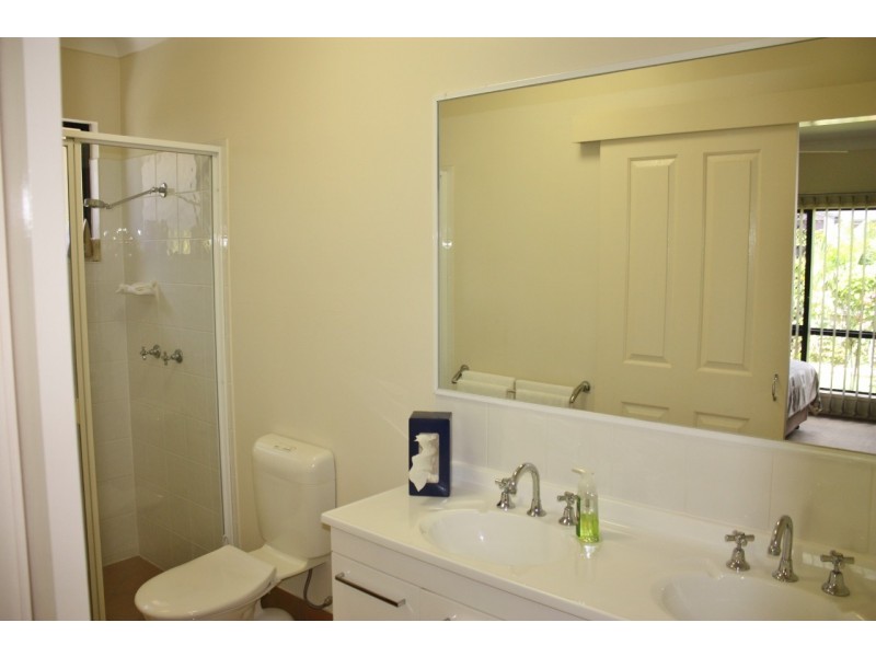 24 Kenrick Street, Gordonvale QLD 4865