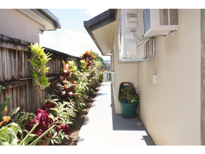 24 Kenrick Street, Gordonvale QLD 4865