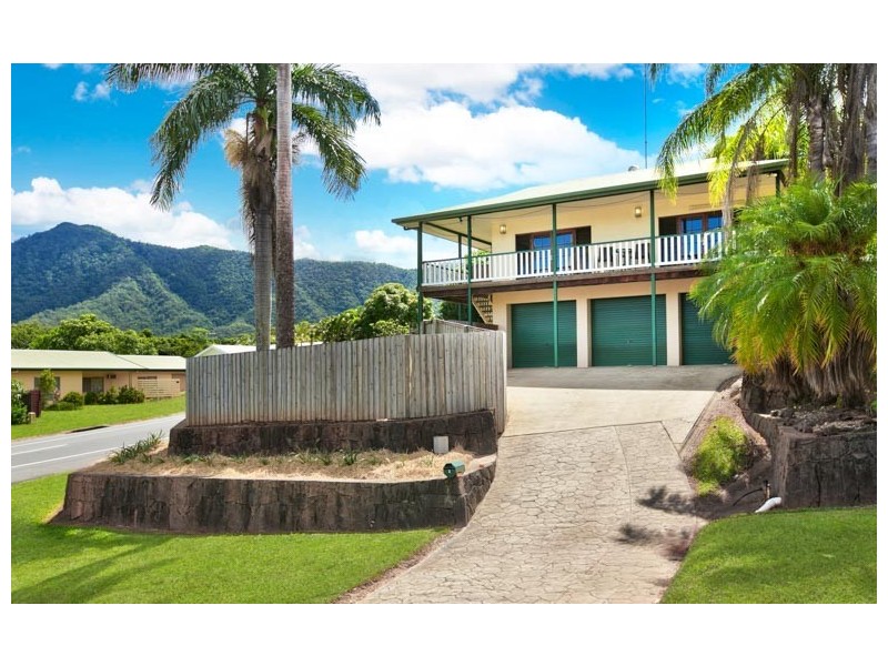 1 Guthrie Close, Bentley Park QLD 4869