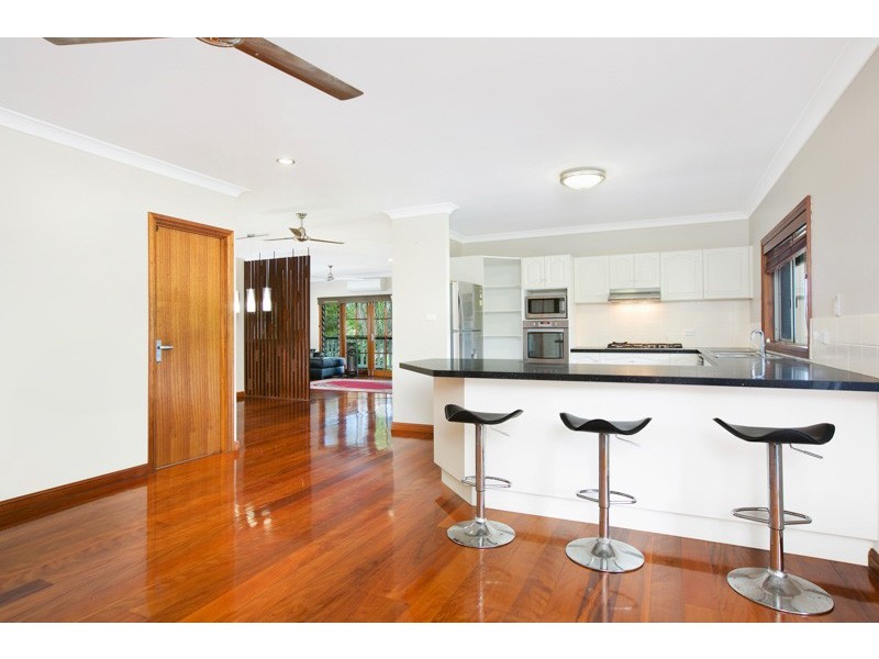 1 Guthrie Close, Bentley Park QLD 4869