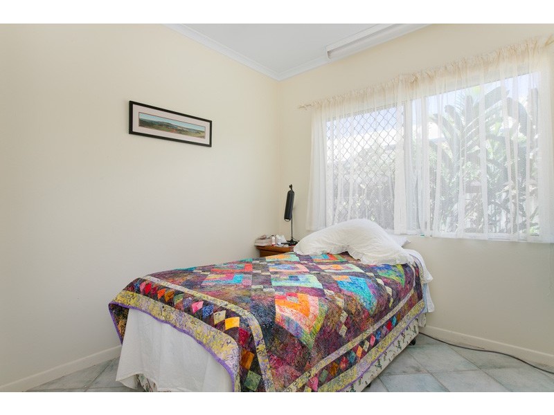 6 Wiskar Close, Bentley Park QLD 4869