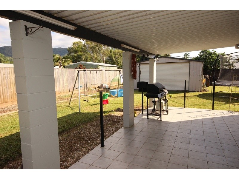 20 Bounty Close, Bentley Park QLD 4869