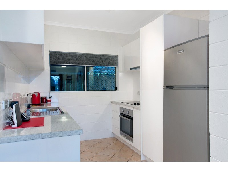 2/22-24 Mount Peter Road, Edmonton QLD 4869