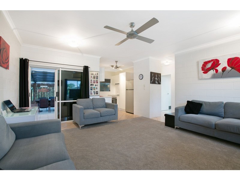 2/22-24 Mount Peter Road, Edmonton QLD 4869