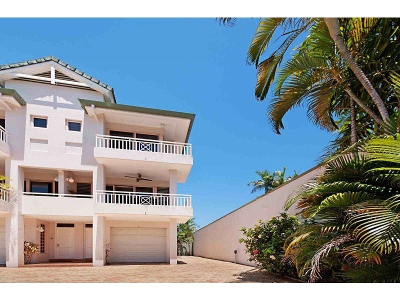 10/267- 269 Esplanade, Cairns North QLD 4870