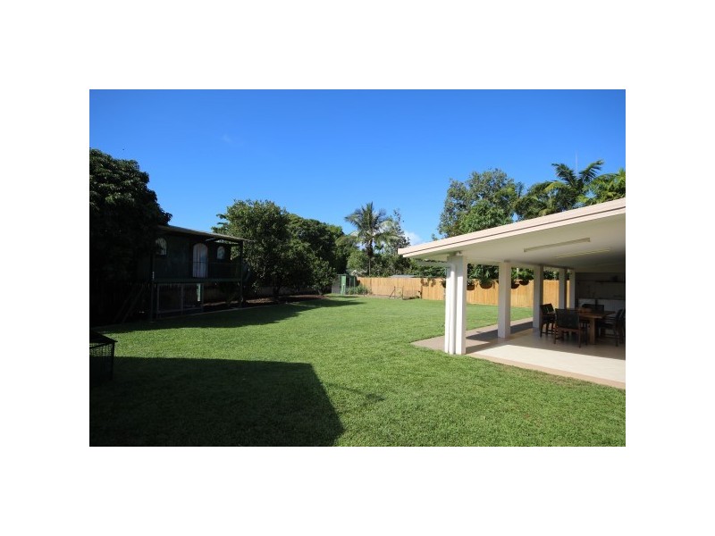 4 Lowrey Close, Gordonvale QLD 4865