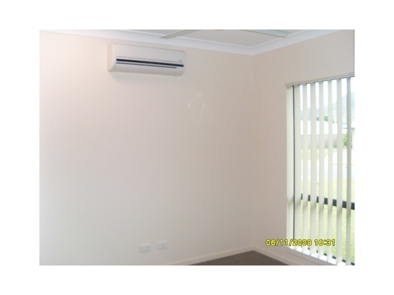 Bentley Park QLD 4869