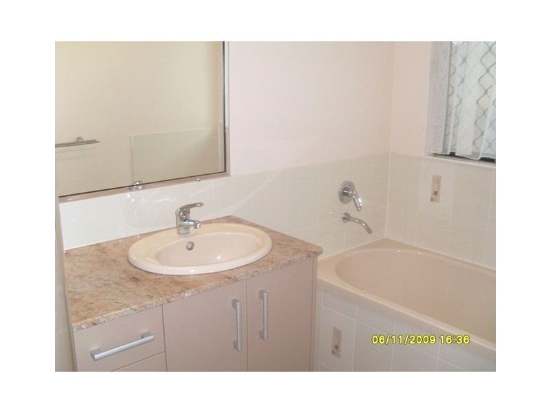 Bentley Park QLD 4869