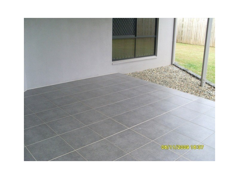 Bentley Park QLD 4869