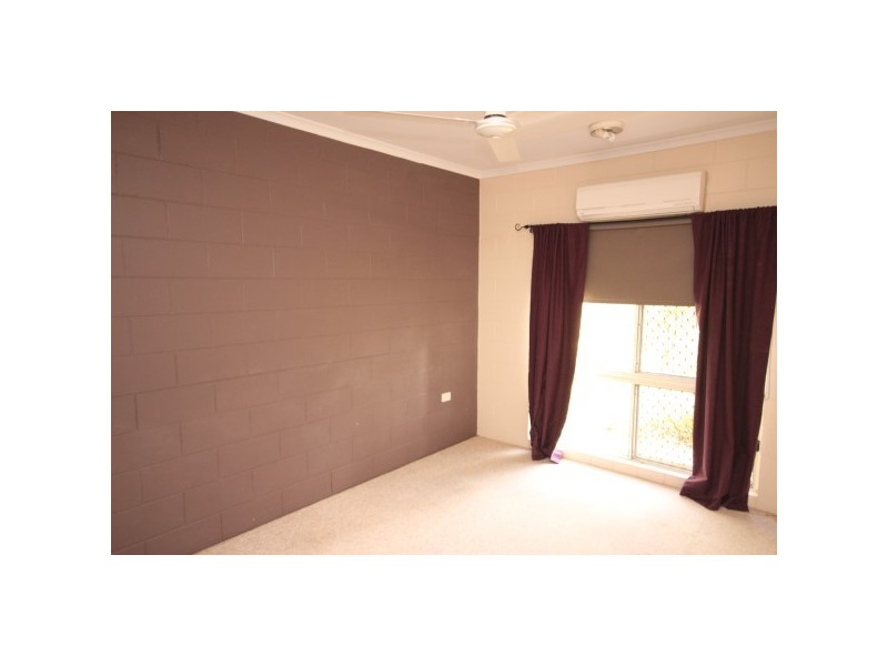 1/4 Farmer Street, Edmonton QLD 4869