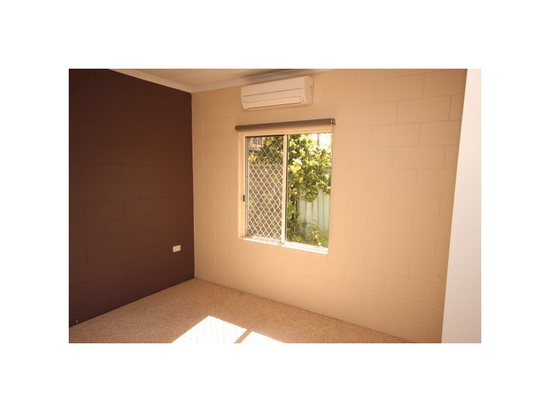 1/4 Farmer Street, Edmonton QLD 4869