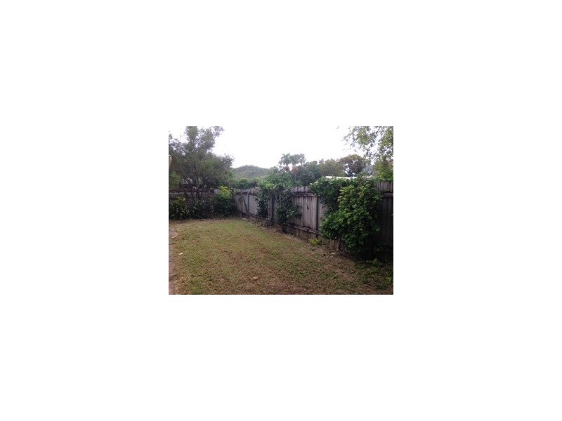 1/4 Farmer Street, Edmonton QLD 4869