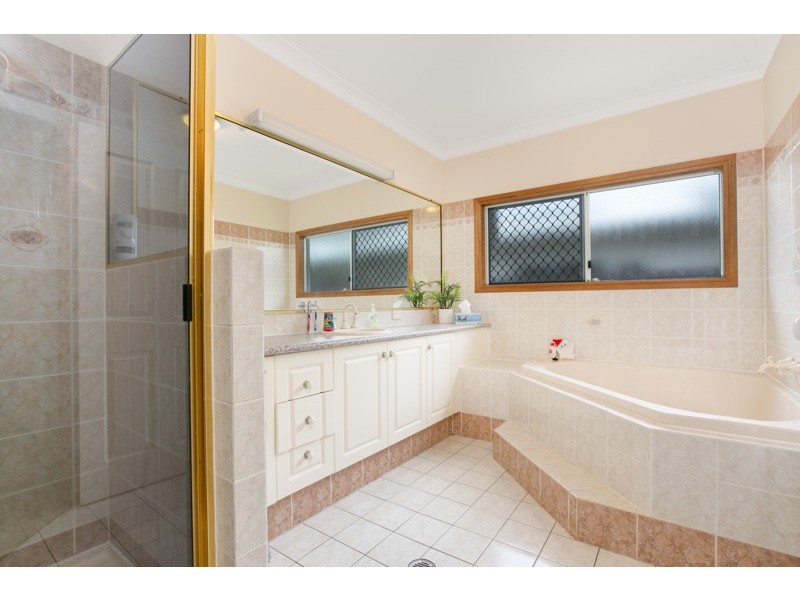 19 Normanby Close, Mount Sheridan QLD 4868