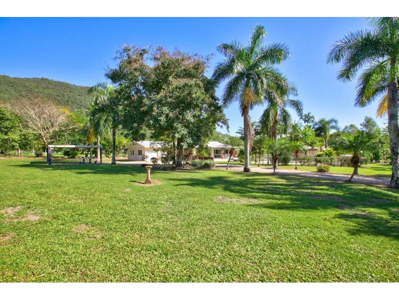 173-175 Dempsey Street, Gordonvale QLD 4865