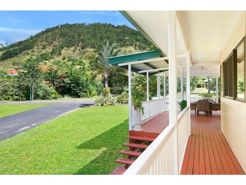 51 Currawong Street, Bayview Heights QLD 4868