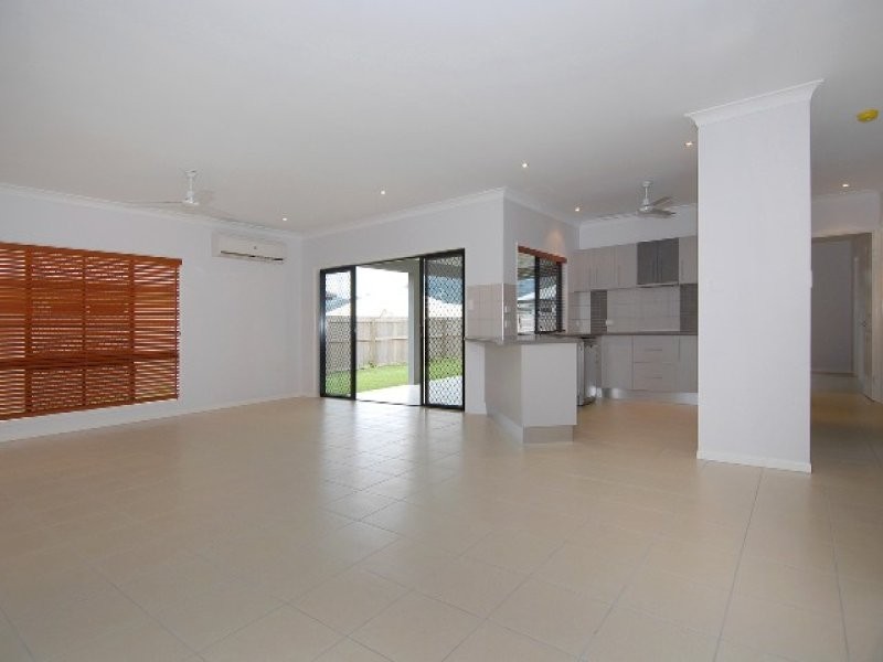 Bentley Park QLD 4869