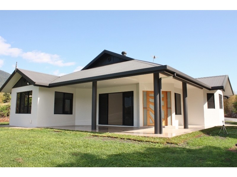 9 – 11 Prospector Close, Goldsborough QLD 4865