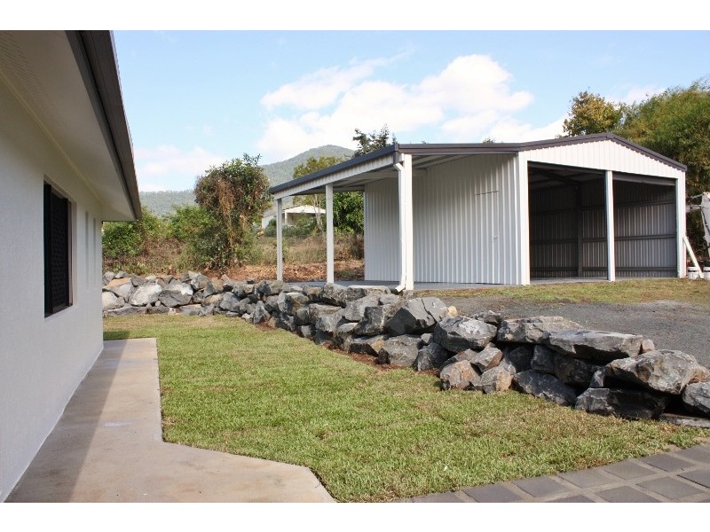 9 – 11 Prospector Close, Goldsborough QLD 4865