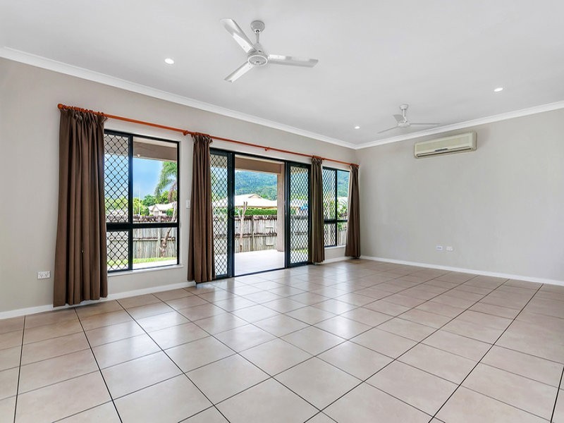17 Boyce Street, Bentley Park QLD 4869
