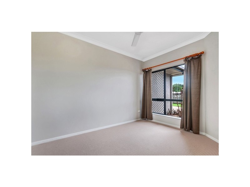 17 Boyce Street, Bentley Park QLD 4869