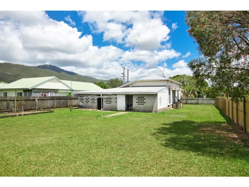 27 Riverstone Road, Gordonvale QLD 4865