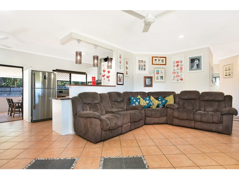 71 Barnard Drive, Mount Sheridan QLD 4868