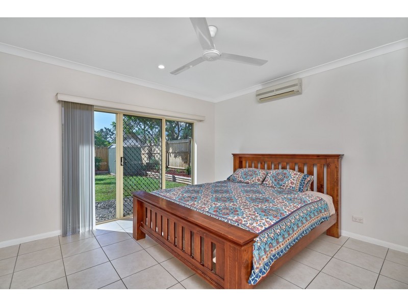 25 Fitzmaurice Drive, Bentley Park QLD 4869