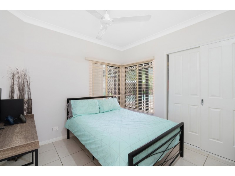 25 Fitzmaurice Drive, Bentley Park QLD 4869