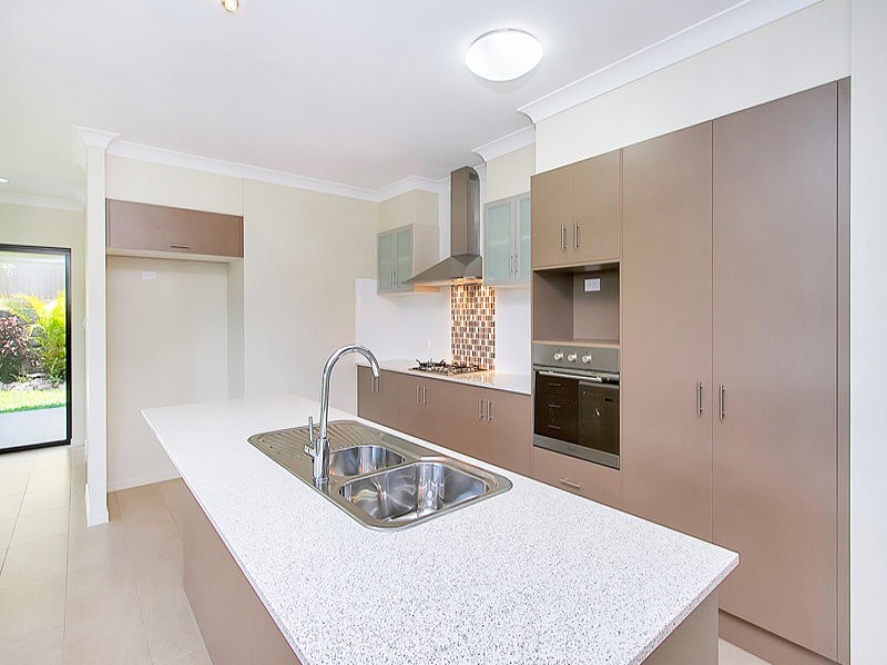 109 Irene Street, Mooroobool QLD 4870