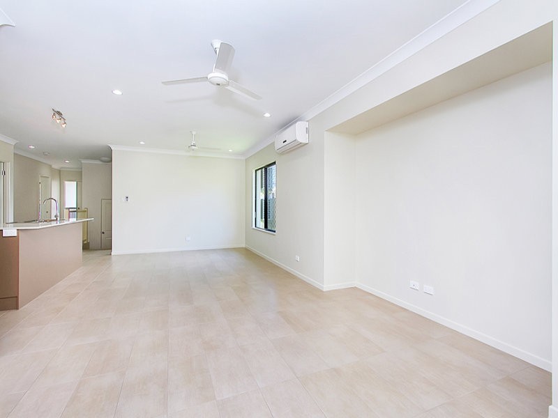 109 Irene Street, Mooroobool QLD 4870