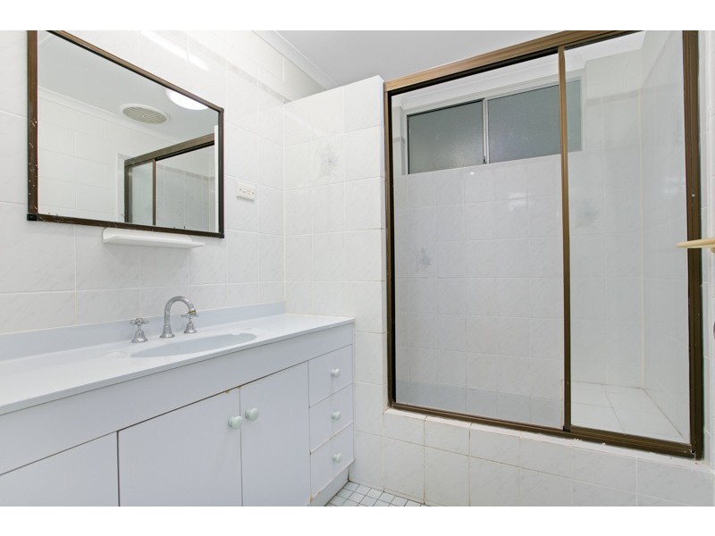 14 Kowinka Street, White Rock QLD 4868