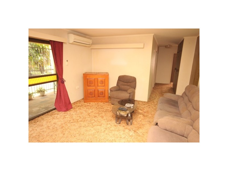 25 Woomala Street, Woree QLD 4868