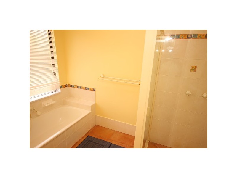 22 Bathurst Drive, Bentley Park QLD 4869