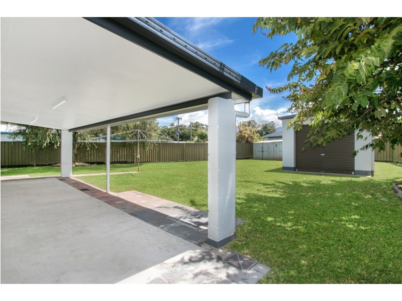 55 Hollywood Boulevard, White Rock QLD 4868